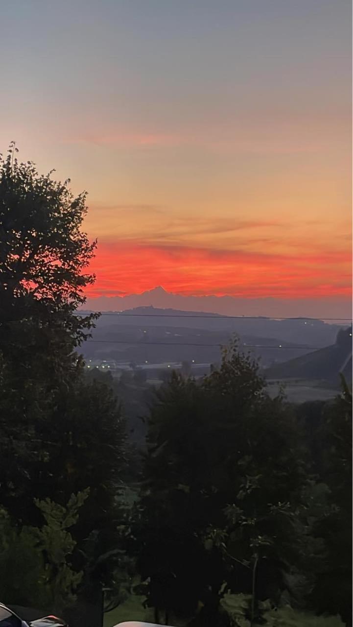 Bed and Breakfast Cascina Baresane Alba  Exterior foto